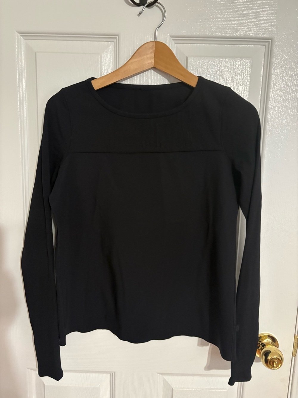 Lululemon Lab Black long sleeve top size medium